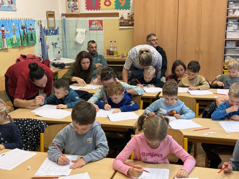 DABE4F7C-7AFE-4DD3-9E04-77F22644CBA1